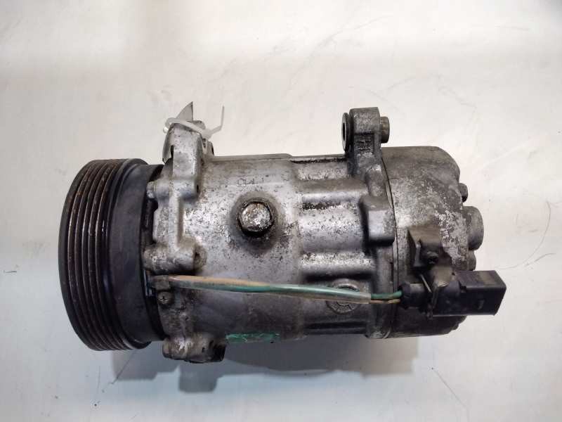 Recambio de compresor aire acondicionado para seat ibiza (6k1) select referencia OEM IAM 1J0820803F  