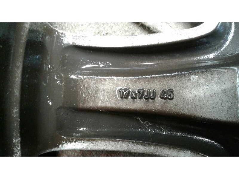 Recambio de llanta aluminio para nissan primera berlina (p12) acenta referencia OEM IAM 17PULGADAS5TORNILLOS  