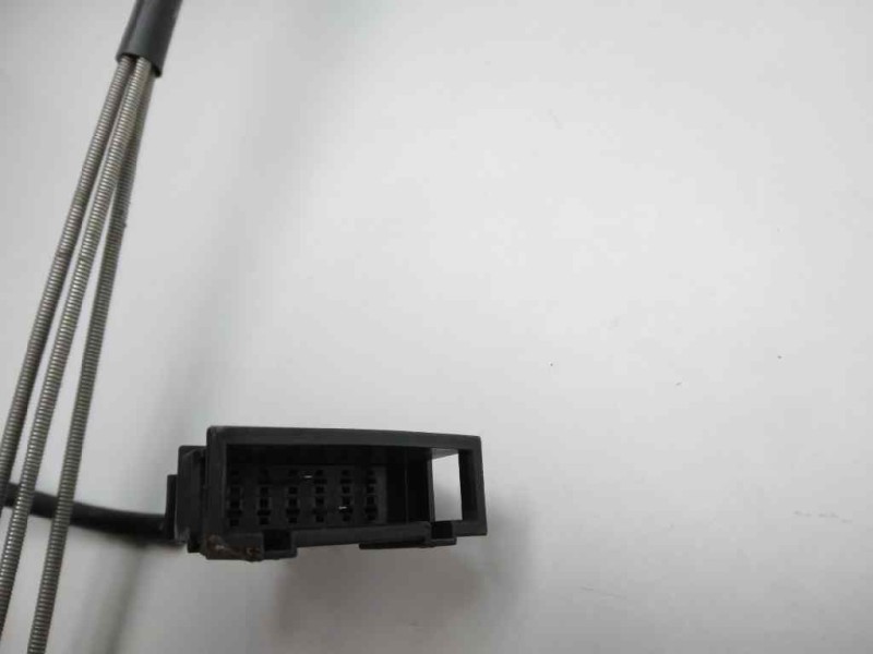 Recambio de retrovisor derecho para seat ibiza (6k1) select referencia OEM IAM   