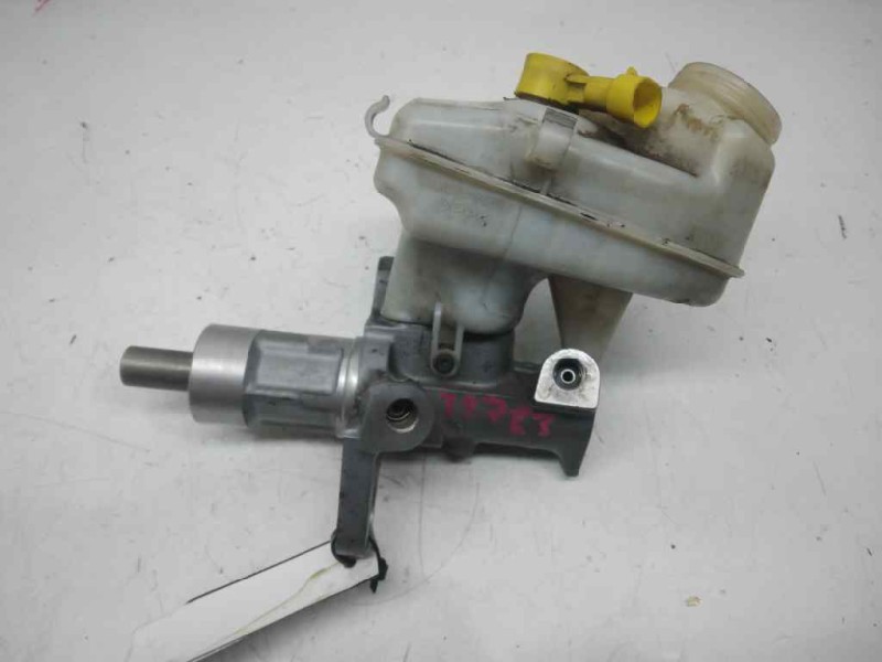 Recambio de bomba freno para opel insignia berlina sport 4x4 referencia OEM IAM 03350890231  