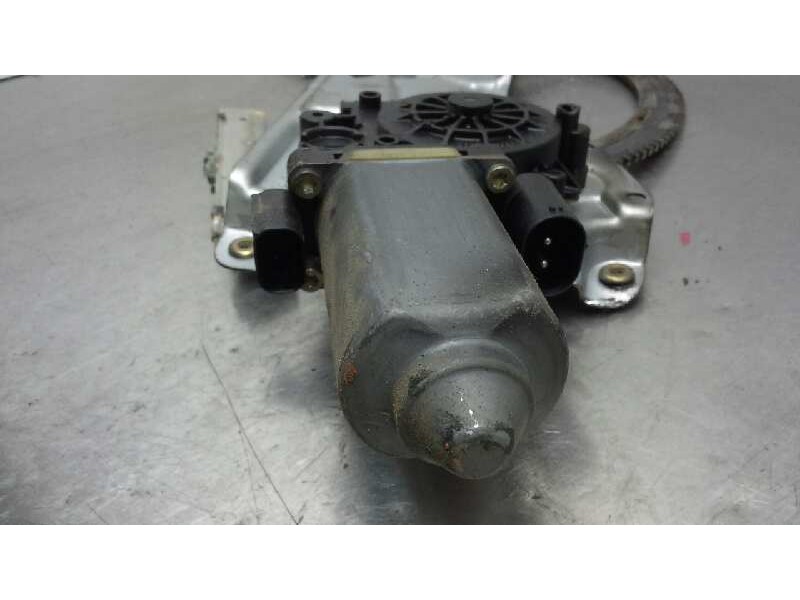 Recambio de elevalunas delantero derecho para bmw serie 3 compacto (e36) 318tds referencia OEM IAM   