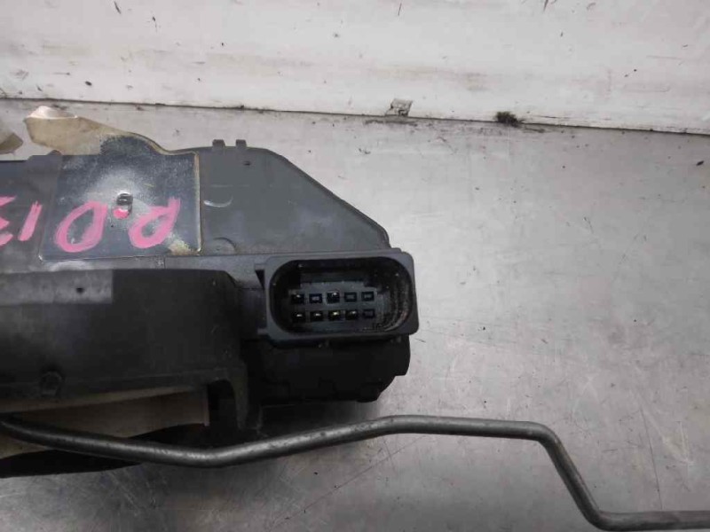 Recambio de cerradura puerta delantera derecha para opel insignia berlina sport 4x4 referencia OEM IAM   