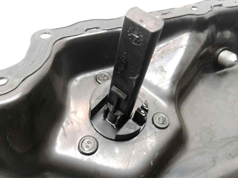 Recambio de carter para volkswagen scirocco (137) 2.0 tsi (147kw) referencia OEM IAM   