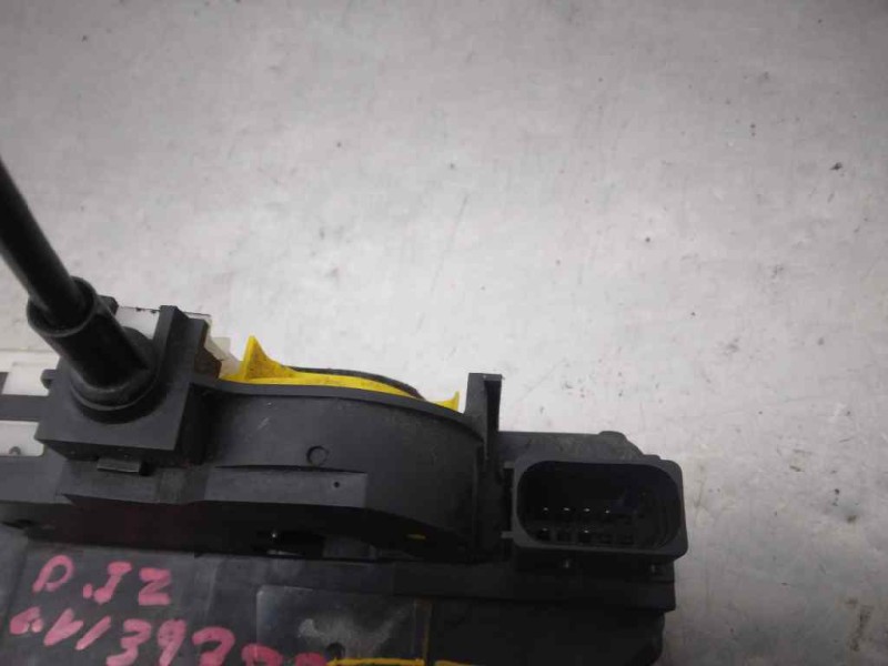 Recambio de cerradura puerta delantera izquierda para opel insignia berlina sport 4x4 referencia OEM IAM   