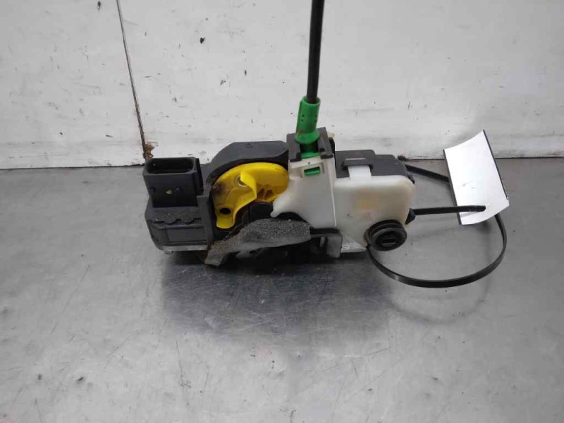 Recambio de cerradura puerta trasera izquierda para opel insignia berlina sport 4x4 referencia OEM IAM   