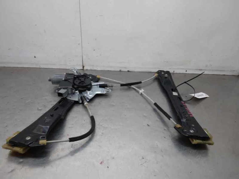 Recambio de elevalunas delantero derecho para opel insignia berlina sport 4x4 referencia OEM IAM 966432103  