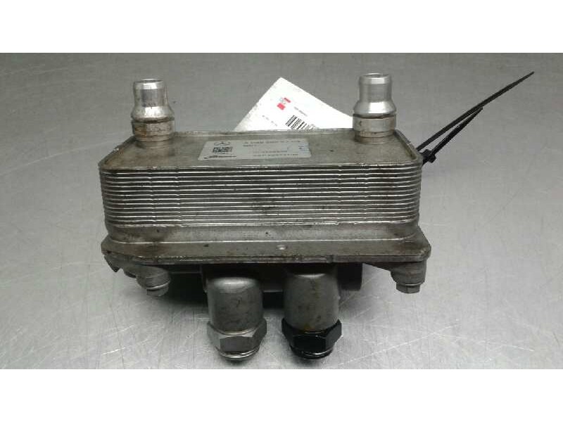 Recambio de enfriador aceite motor para mercedes clase e lim. (w213) e 220 d (213.004) referencia OEM IAM A0995006300  