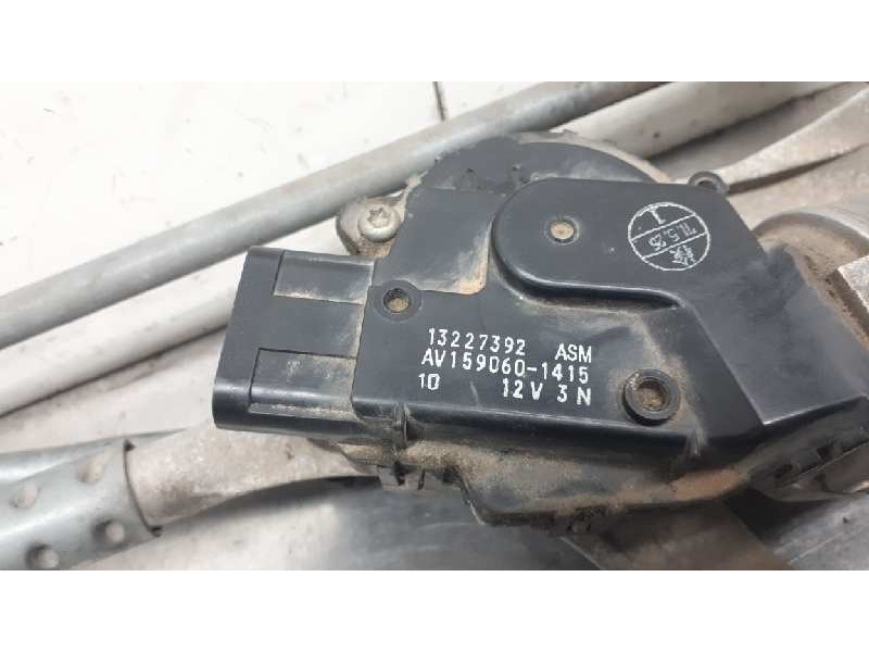 Recambio de motor limpia delantero para opel insignia berlina sport 4x4 referencia OEM IAM   