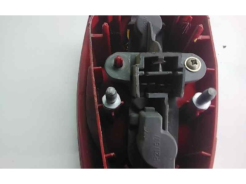 Recambio de piloto trasero derecho para alfa romeo 147 (190) 1.9 jtd distinctive referencia OEM IAM   