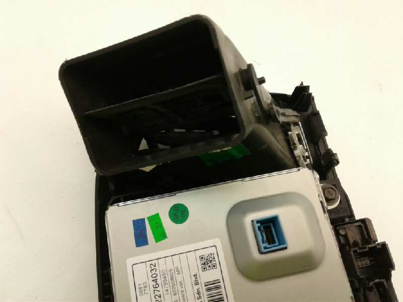 Recambio de sistema navegacion gps para opel insignia berlina sport 4x4 referencia OEM IAM GM22764032  