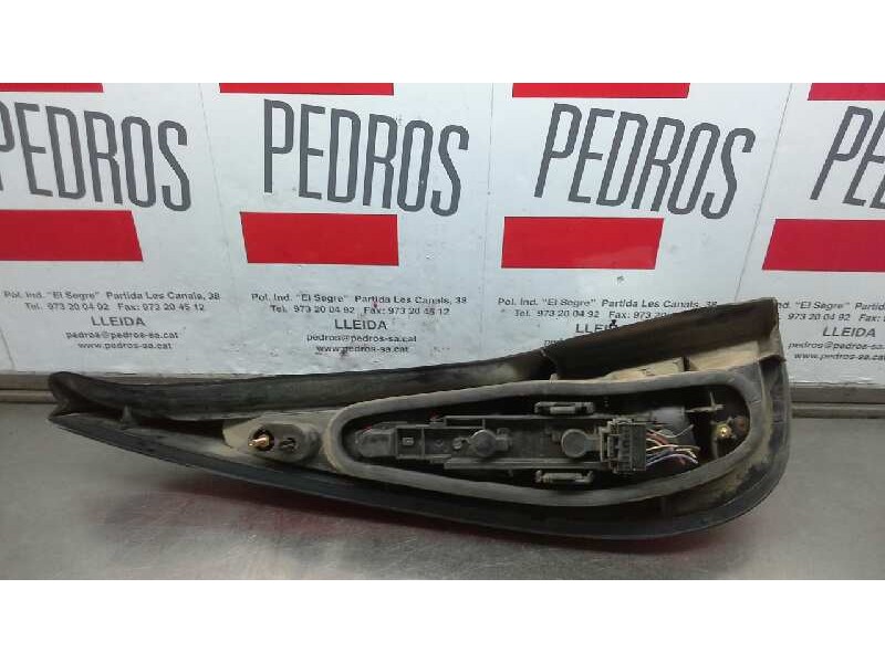 Recambio de piloto trasero derecho para renault laguna grandtour (k56) referencia OEM IAM   99705