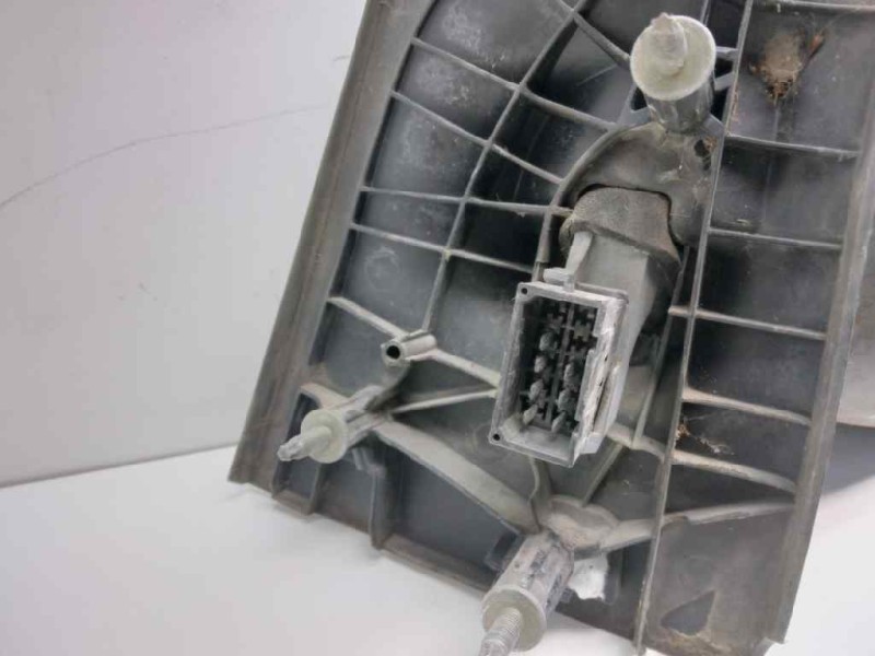 Recambio de retrovisor derecho para renault scenic (ja..) 1.9 dci authentique referencia OEM IAM 7700431543  