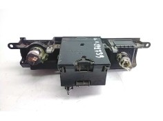 Recambio de cenicero para land rover discovery v6 td se referencia OEM IAM 7022705   2