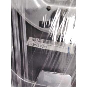 Recambio de volante para opel astra j lim. selective business referencia OEM IAM 13351029 13251692 