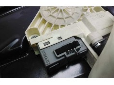 Recambio de elevalunas delantero derecho para land rover discovery v6 td se referencia OEM IAM 964199   2