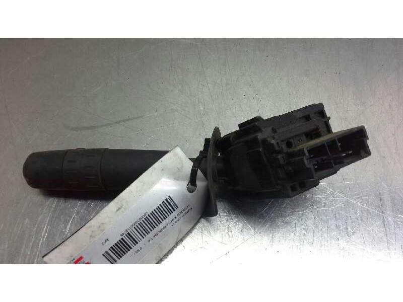 Recambio de mando limpia para citroen xantia berlina 1.6 referencia OEM IAM   