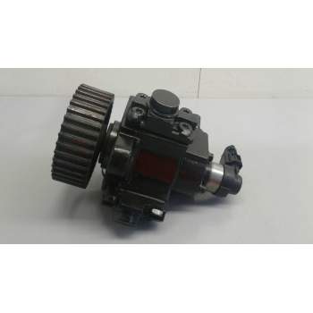 Recambio de bomba inyeccion para opel zafira b enjoy referencia OEM IAM 0445010156 BOSCH 