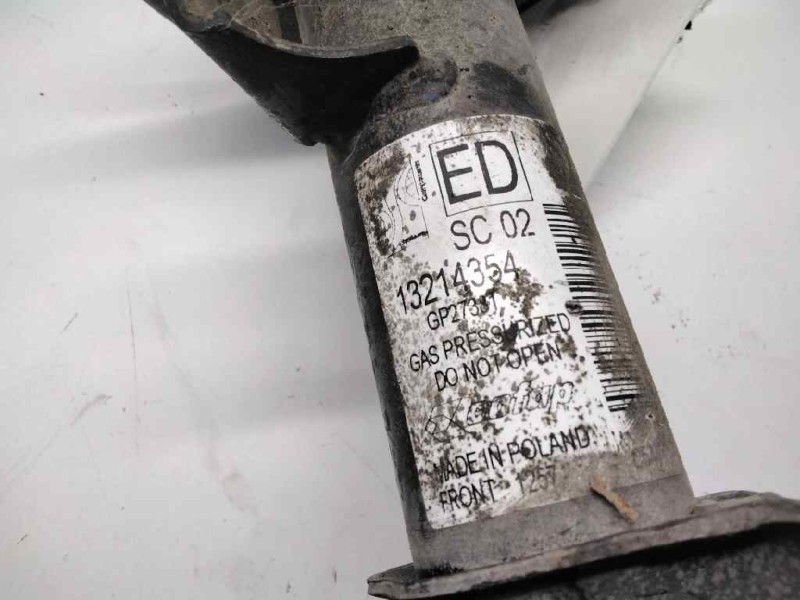 Recambio de amortiguador delantero derecho para opel corsa d catch me referencia OEM IAM 13214354  