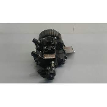 Recambio de bomba inyeccion para opel zafira b enjoy referencia OEM IAM 0445010156 BOSCH 