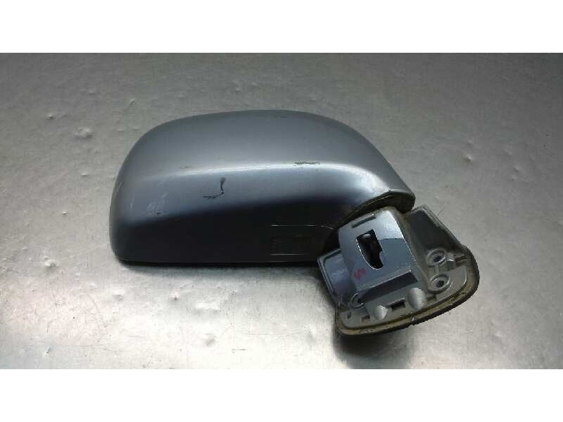 Recambio de retrovisor derecho para hyundai trajet (fo) 2.0 gls referencia OEM IAM   
