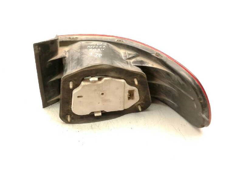 Recambio de piloto trasero derecho para honda accord aerodeck (ce) referencia OEM IAM 23623301L  