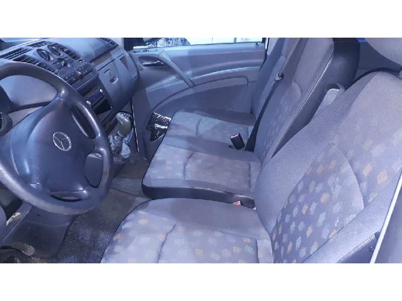 mercedes vito caja cerrada 6.03  del año 2006