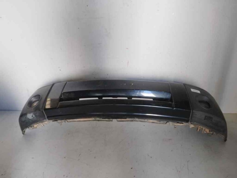 Recambio de paragolpes delantero para land rover discovery v6 td se referencia OEM IAM   