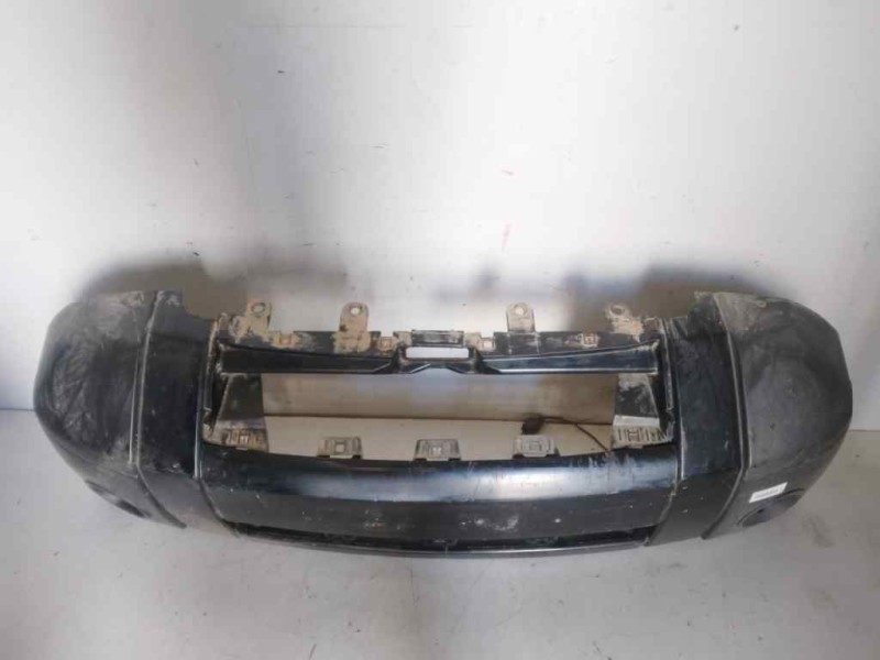 Recambio de paragolpes delantero para land rover discovery v6 td se referencia OEM IAM   