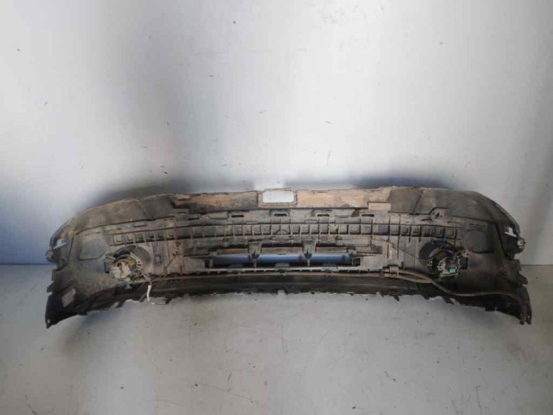 Recambio de paragolpes delantero para land rover discovery v6 td se referencia OEM IAM   