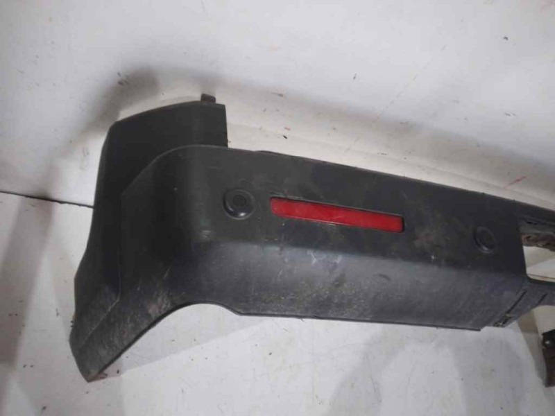 Recambio de paragolpes trasero para land rover discovery v6 td se referencia OEM IAM   