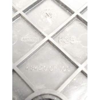 Recambio de varios para nissan terrano ii (r20) 2.7 td 4wd referencia OEM IAM 484200F100  TAPA CLAXON VOLANTE