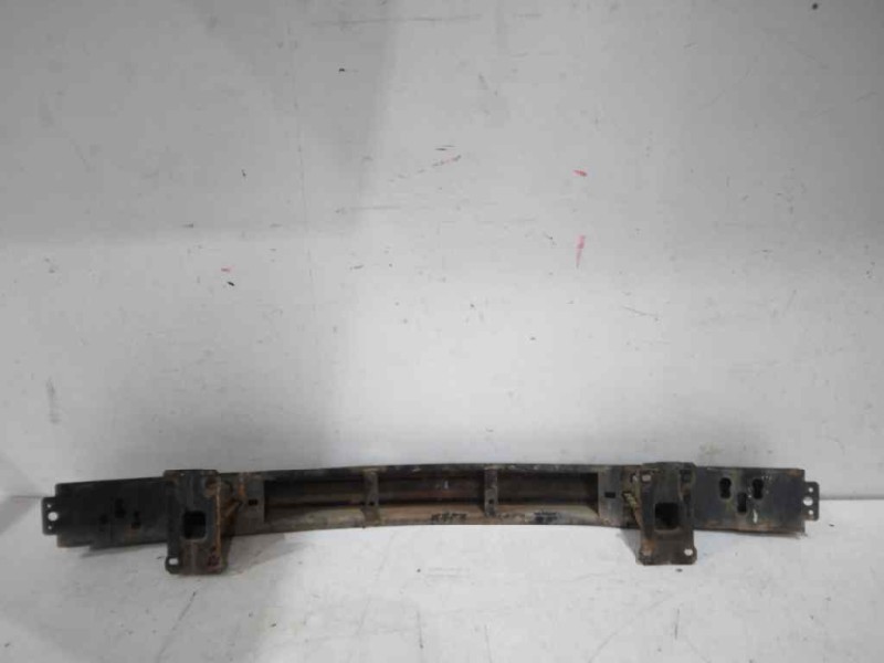 Recambio de refuerzo paragolpes delantero para land rover discovery v6 td se referencia OEM IAM   