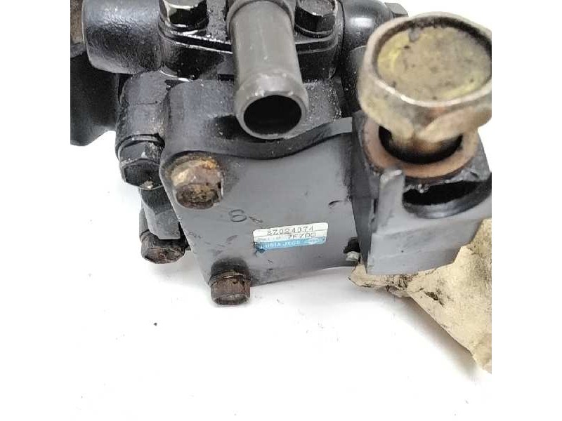 Recambio de bomba servodireccion para nissan terrano/terrano.ii (r20) 2.7 turbodiesel referencia OEM IAM 8Z024074  