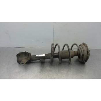 Recambio de amortiguador delantero derecho para renault clio iii confort expression referencia OEM IAM 8200676026  