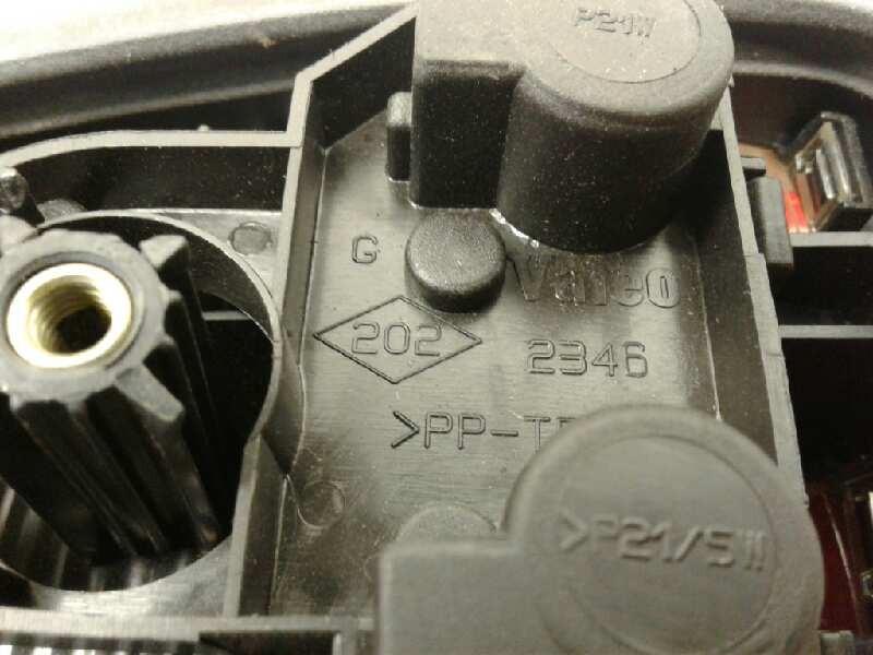 Recambio de piloto trasero izquierdo porton para renault laguna ii (bg0) authentique referencia OEM IAM 23460102  
