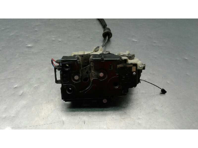 Recambio de cerradura puerta delantera derecha para seat ibiza (6l1) sport referencia OEM IAM 3B1837016CC  