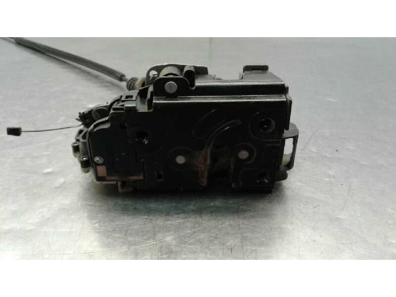 Recambio de cerradura puerta delantera derecha para seat ibiza (6l1) sport referencia OEM IAM 3B1837016CC  