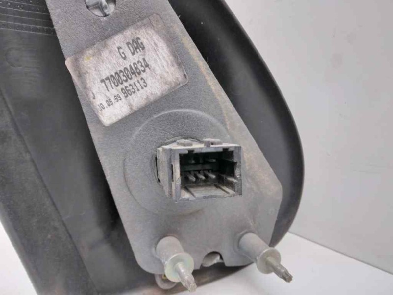 Recambio de retrovisor izquierdo para renault kangoo (f/kc0) 1.9 diesel referencia OEM IAM 963113  