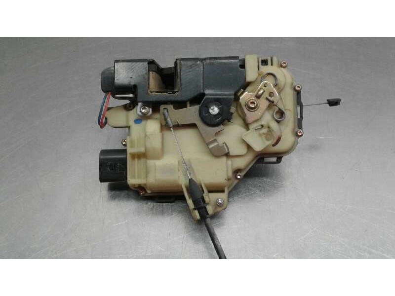 Recambio de cerradura puerta delantera derecha para seat leon (1m1) signo referencia OEM IAM   