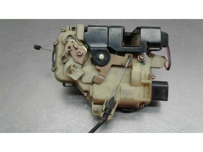 Recambio de cerradura puerta delantera derecha para seat leon (1m1) signo referencia OEM IAM   