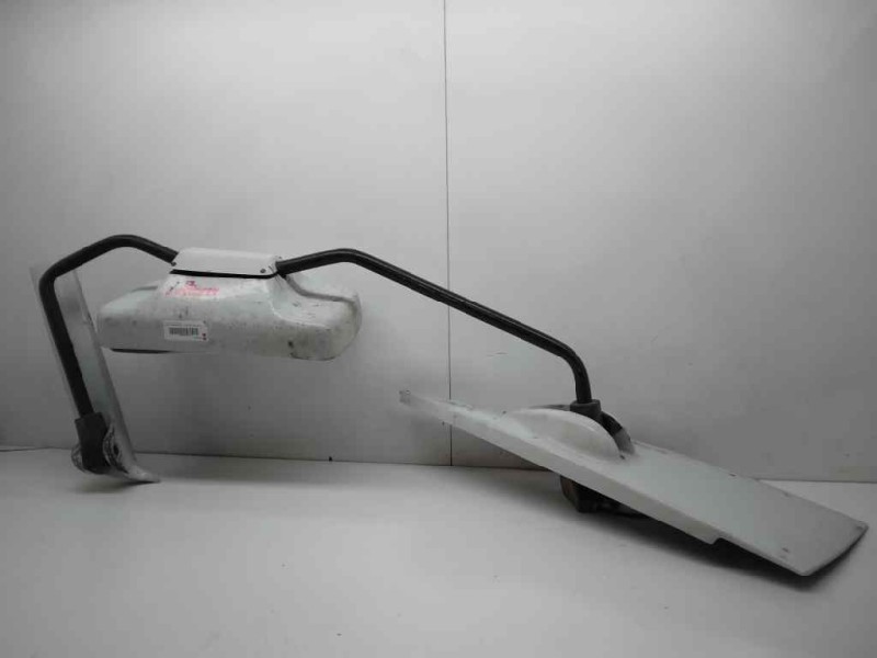 Recambio de retrovisor izquierdo para renault premium route 2006 fg 4x2 larga distancia referencia OEM IAM   