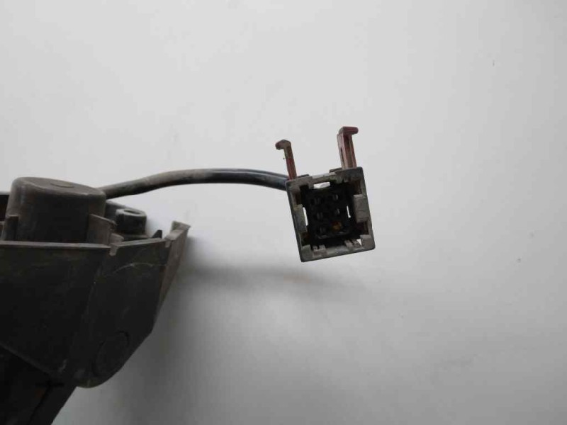 Recambio de retrovisor izquierdo para renault premium route 2006 fg 4x2 larga distancia referencia OEM IAM   