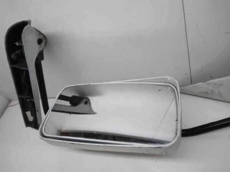 Recambio de retrovisor izquierdo para renault premium route 2006 fg 4x2 larga distancia referencia OEM IAM   