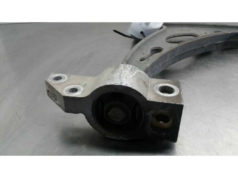 Recambio de brazo suspension inferior delantero izquierdo para volkswagen scirocco (137) referencia OEM IAM 1K0407153G  