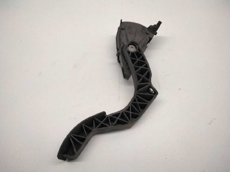 Recambio de pedal acelerador para audi a6 berlina (4b2) 1.8 20v turbo referencia OEM IAM   