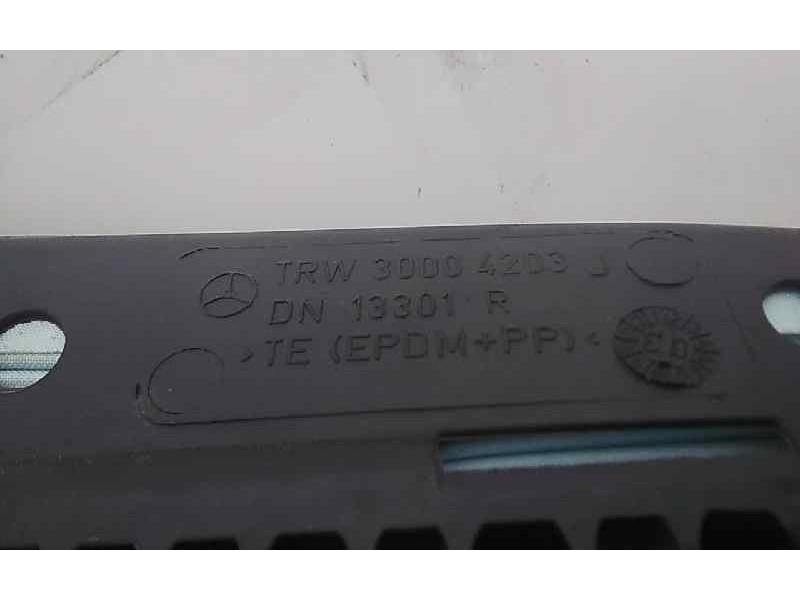 Recambio de airbag cortina delantero derecho para mercedes clase c (w203) berlina referencia OEM IAM TRW30004203J  