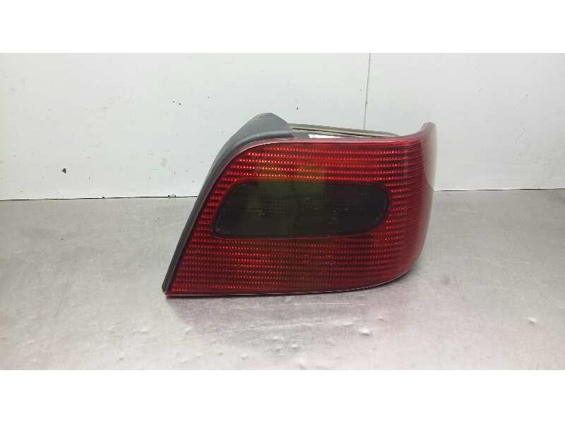 Recambio de piloto trasero derecho para citroen xsara coupe 1.9 td vts referencia OEM IAM   