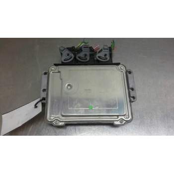 Recambio de centralita motor uce para citroën c4 coupe vtr plus referencia OEM IAM 9651132880 EDC16C34 