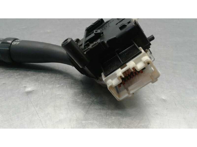 Recambio de mando luces para toyota avensis berlina (t25) 2.0 d4-d sol sedán (4-ptas) referencia OEM IAM   