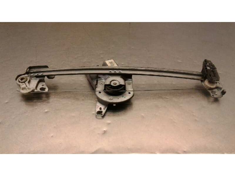 Recambio de elevalunas delantero derecho para citroen c3 1.4 hdi sx plus referencia OEM IAM 400618H  